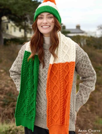 TRICOLOUR KNITTED HAT X5680